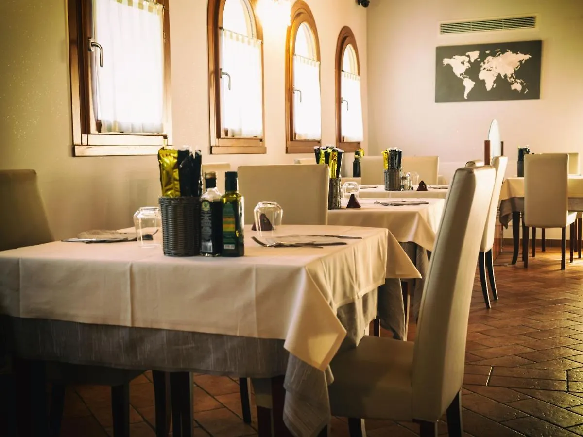 Albergo Antica Corte Marchesini Campagna Lupia Hotel